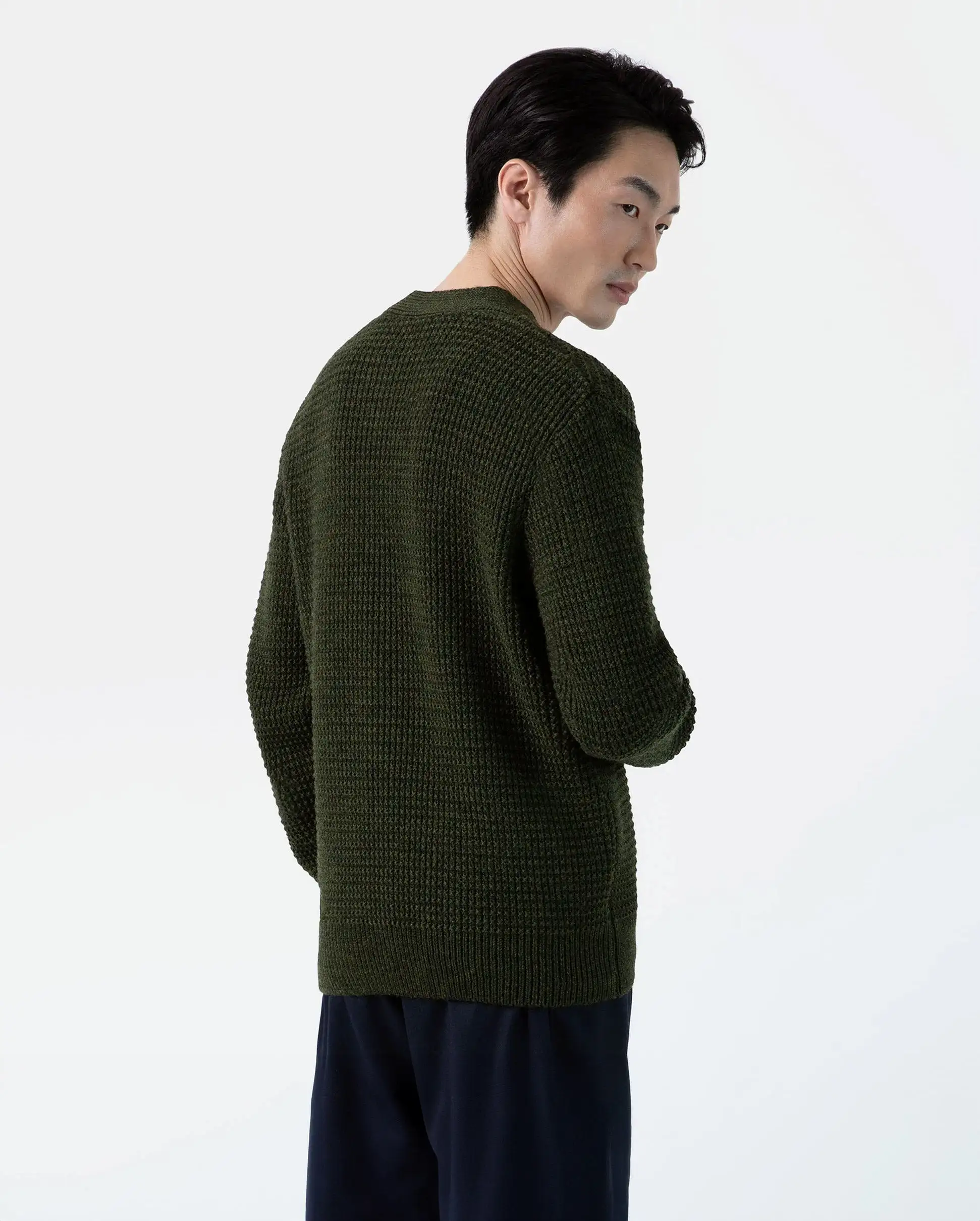 FISHERMAN CARDIGAN / DARK OLIVE