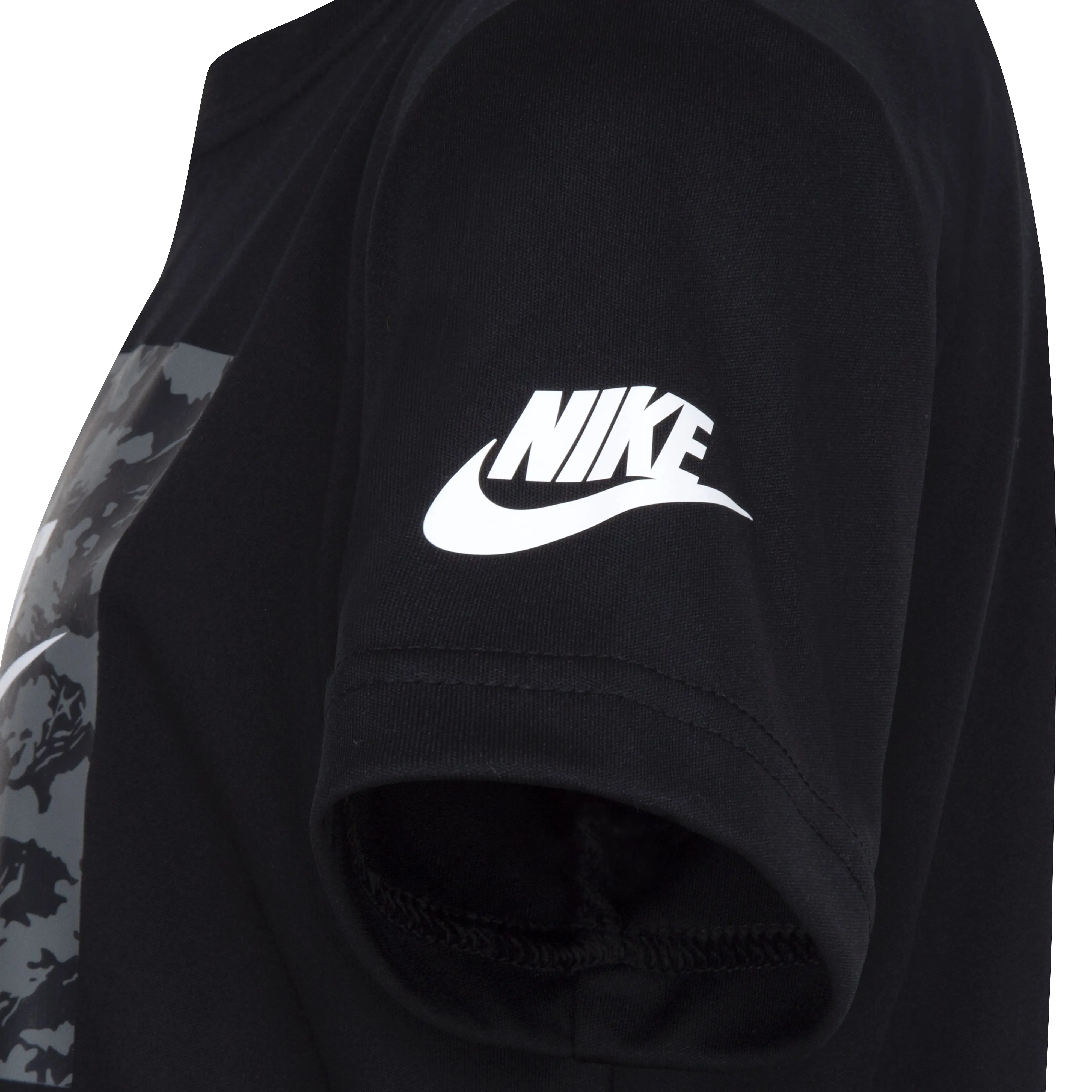 NIKE JUNIOR CAMO FUTURA BLACK TEE