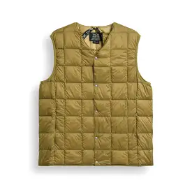 TAION V-Neck button down vest beige