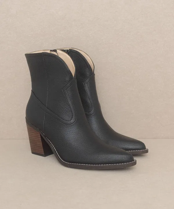 Two Panel Western Pointed Booties