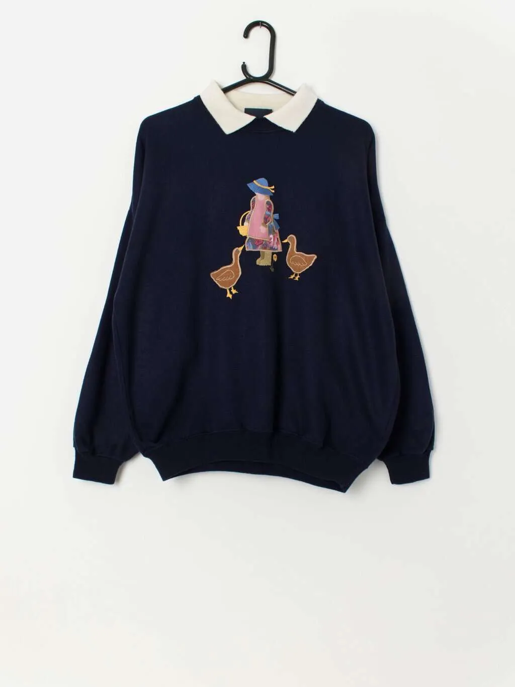 Vintage appliqué duck collared sweatshirt in navy – Large / XL